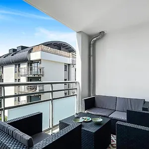 Homey Chloe - New - Parking Gratuit - Balcon Prive - Proche Geneve , Annemasse France
